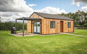 Walnut Lodge